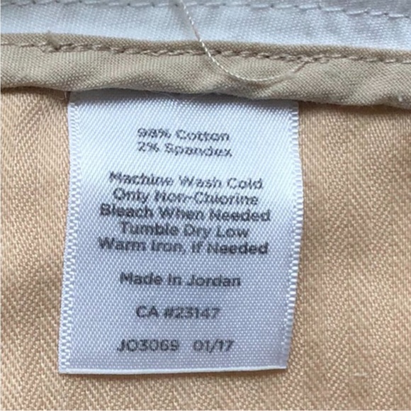 Talbots Women's White Bermudas size 4 - Picture 7 of 7